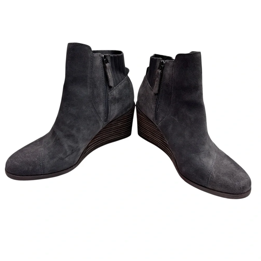 TOMS Shoes Suede Wedge Ankle Booties Gray Women's US 8